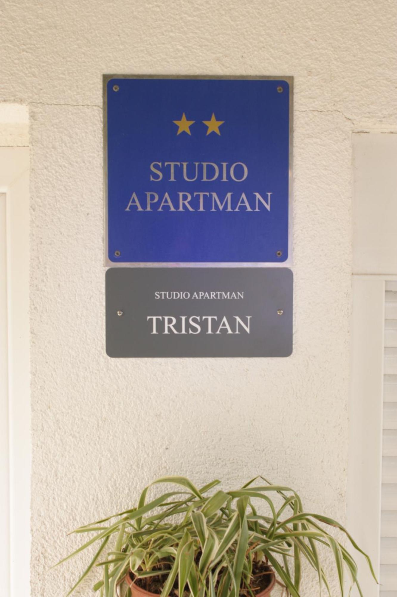 Studio Apartman Tristan Zadar Buitenkant foto