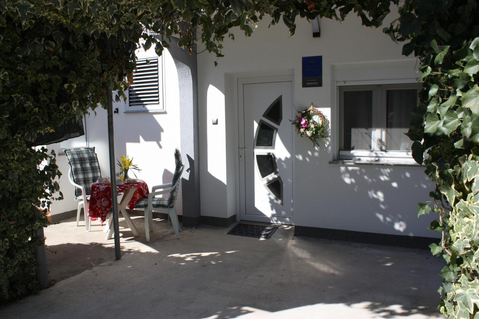 Studio Apartman Tristan Zadar Buitenkant foto